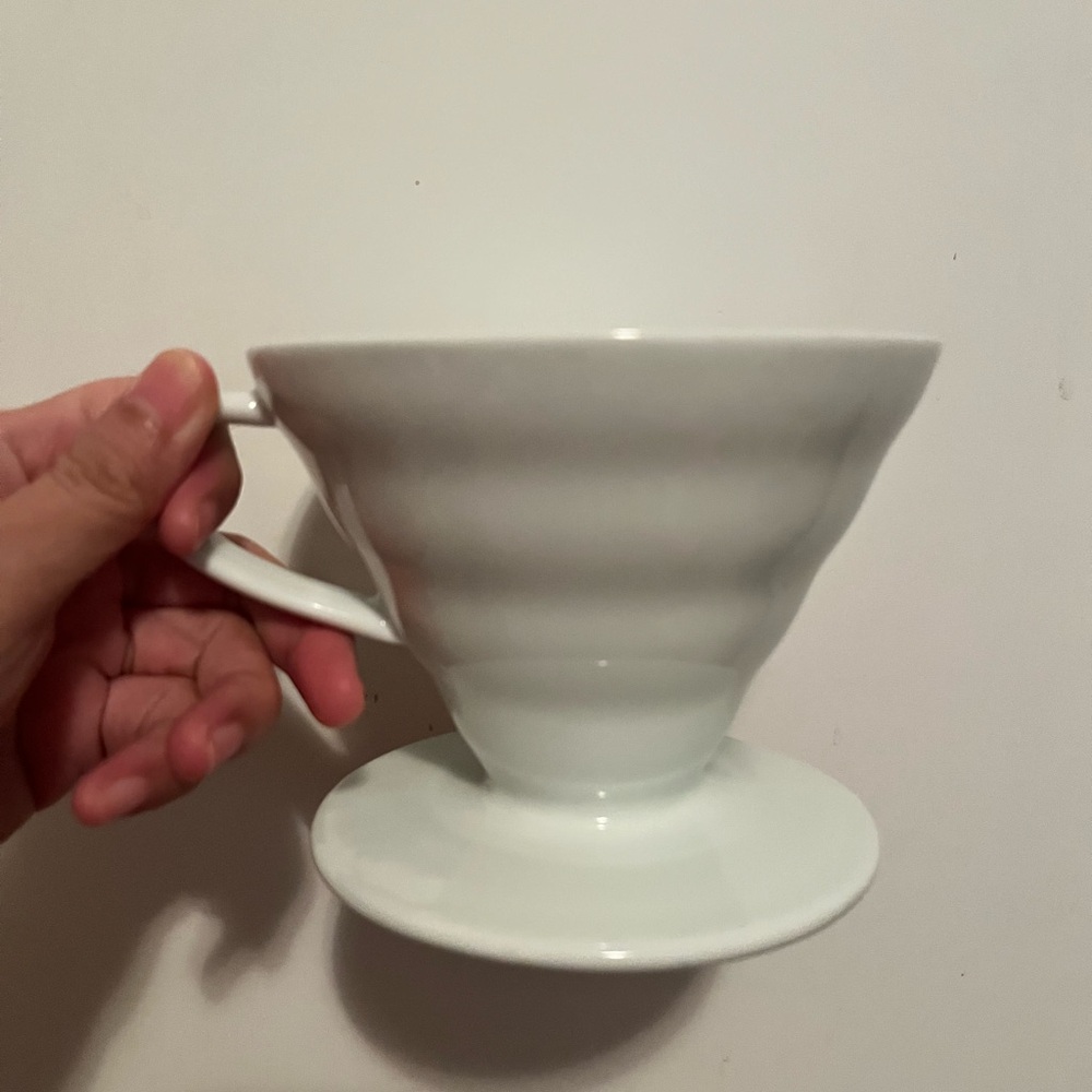 Hario V60 02 Ceramic White Coffee Dripper